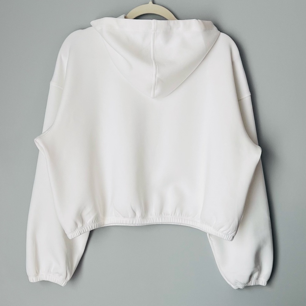 SPANX AirEssentials® Cropped Hoodie | Powder | Size Large - Picture 2 of 7